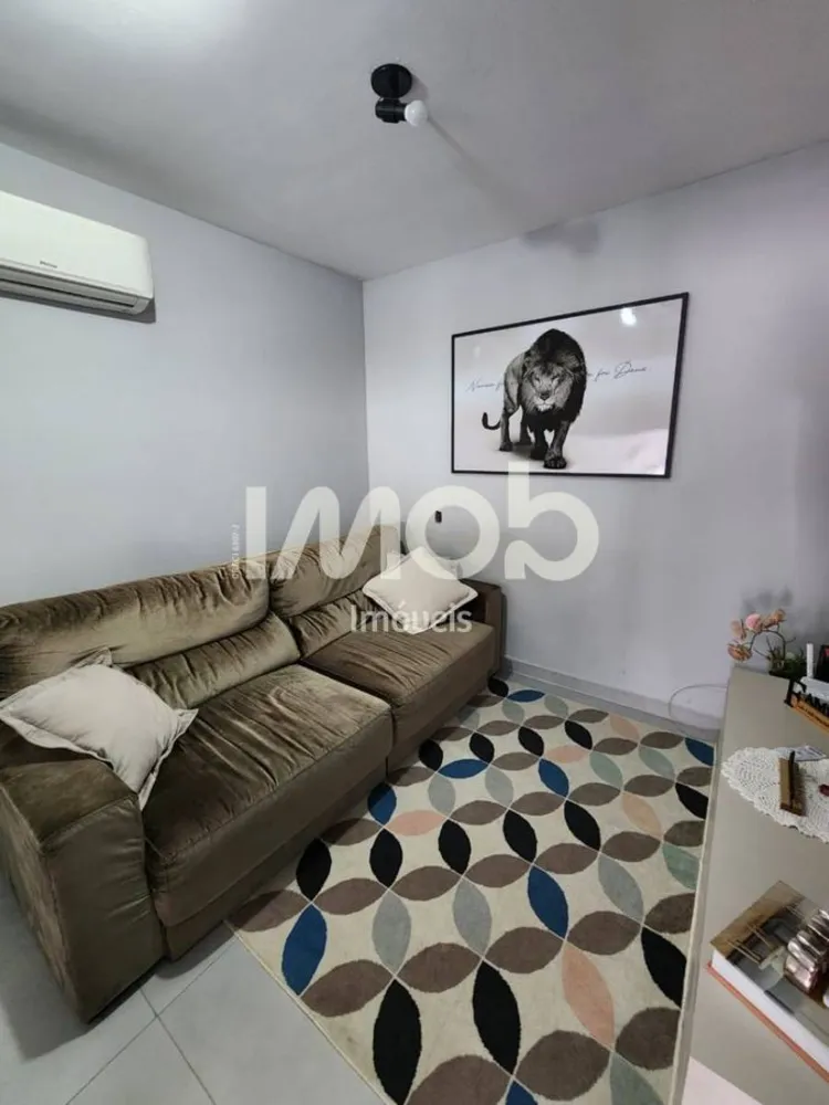 Casa, 4 quartos, 158 m² - Foto 1