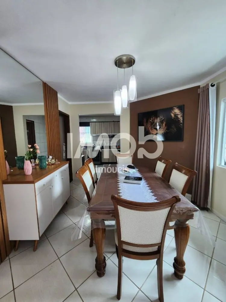 Casa, 4 quartos, 158 m² - Foto 3