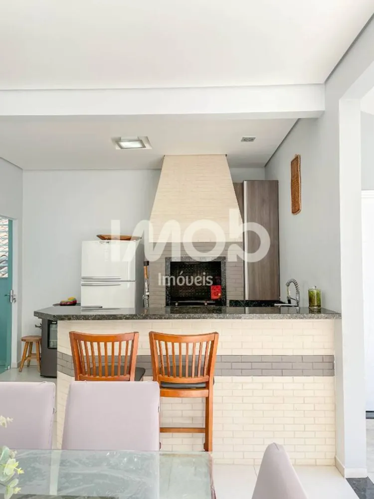 Casa, 3 quartos, 220 m² - Foto 9