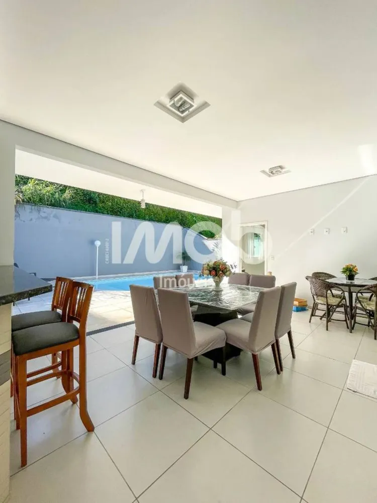 Casa, 3 quartos, 220 m² - Foto 11