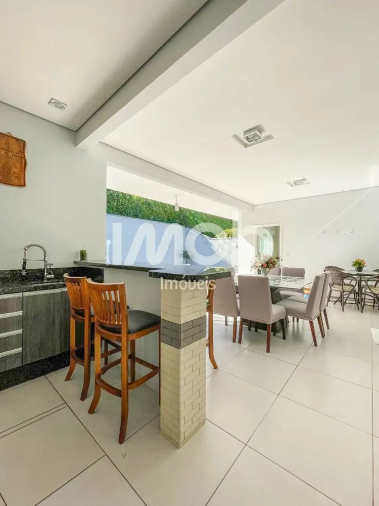 Casa, 3 quartos, 220 m² - Foto 3