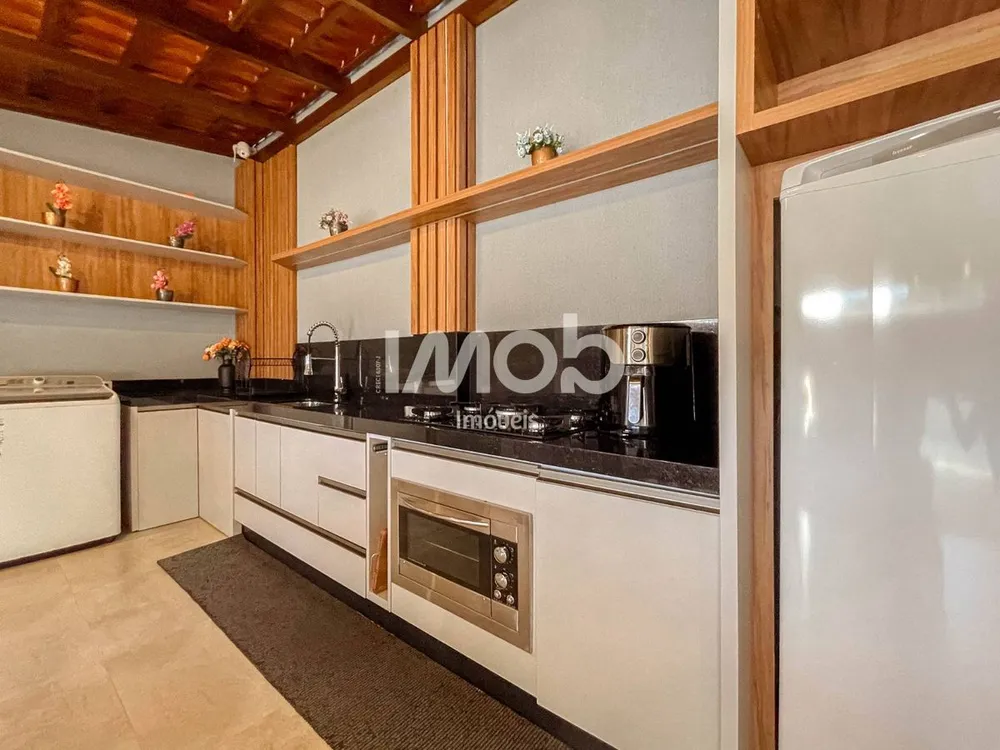 Casa, 3 quartos, 228 m² - Foto 10