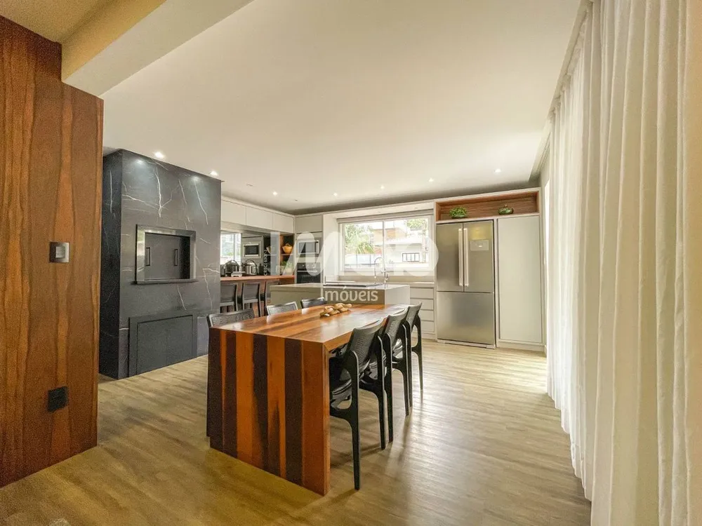 Apartamento, 3 quartos, 150 m² - Foto 3