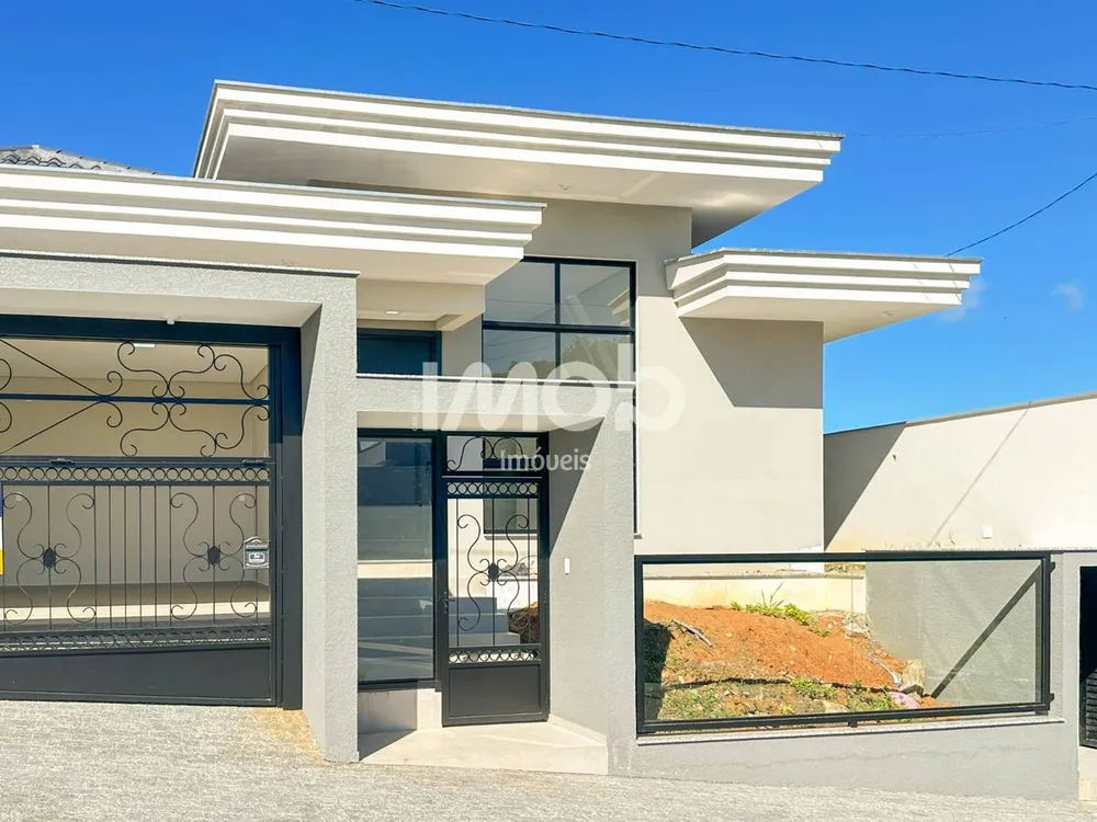 Casa, 3 quartos, 184 m² - Foto 1