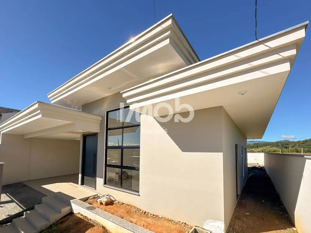 Casa, 3 quartos, 184 m² - Foto 2