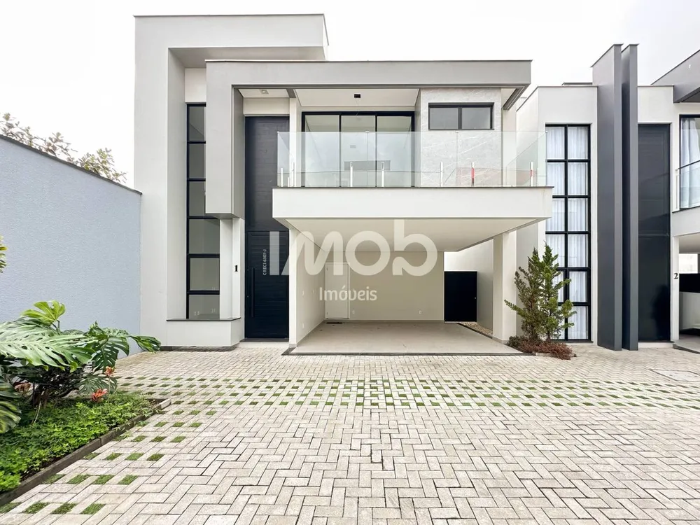 Casa, 3 quartos, 178 m² - Foto 1