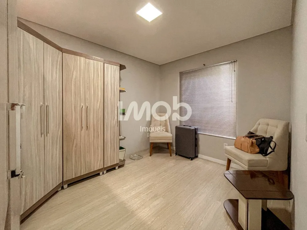 Casa, 3 quartos, 198 m² - Foto 10