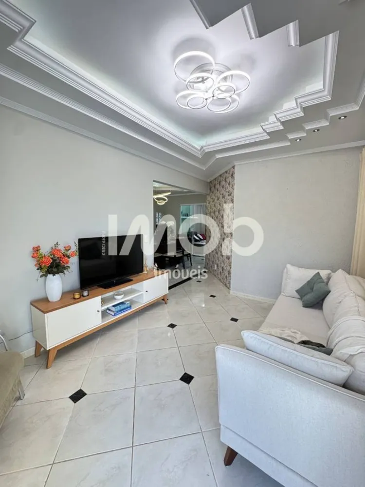 Casa, 3 quartos, 409 m² - Foto 3