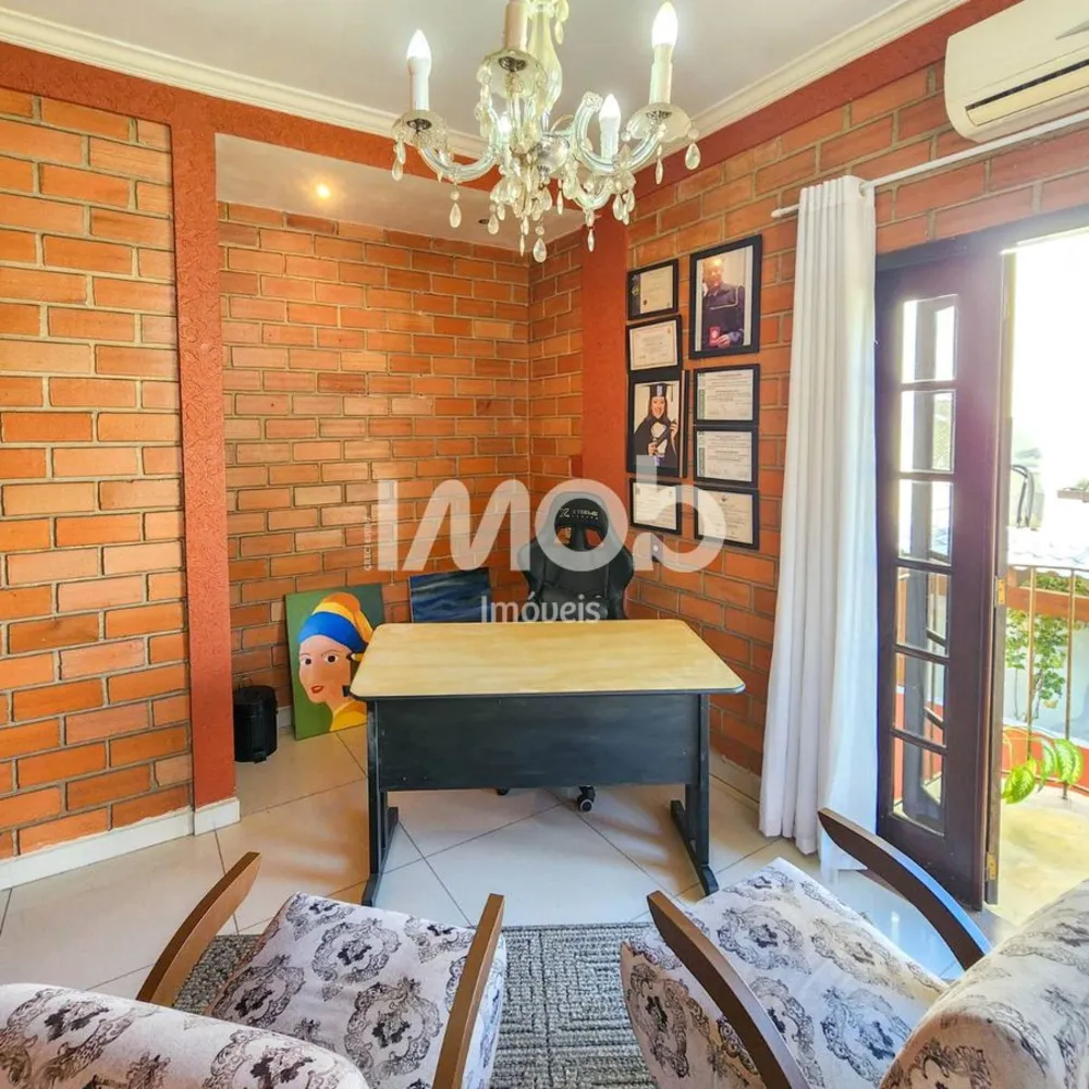 Casa, 3 quartos, 135 m² - Foto 2