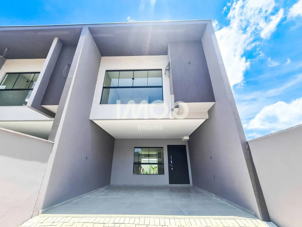 Casa, 3 quartos, 121 m² - Foto 1