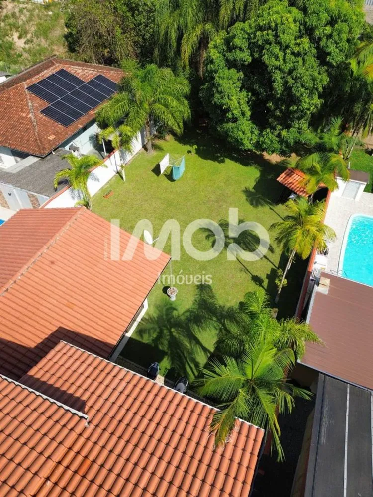 Casa, 4 quartos, 302 m² - Foto 2