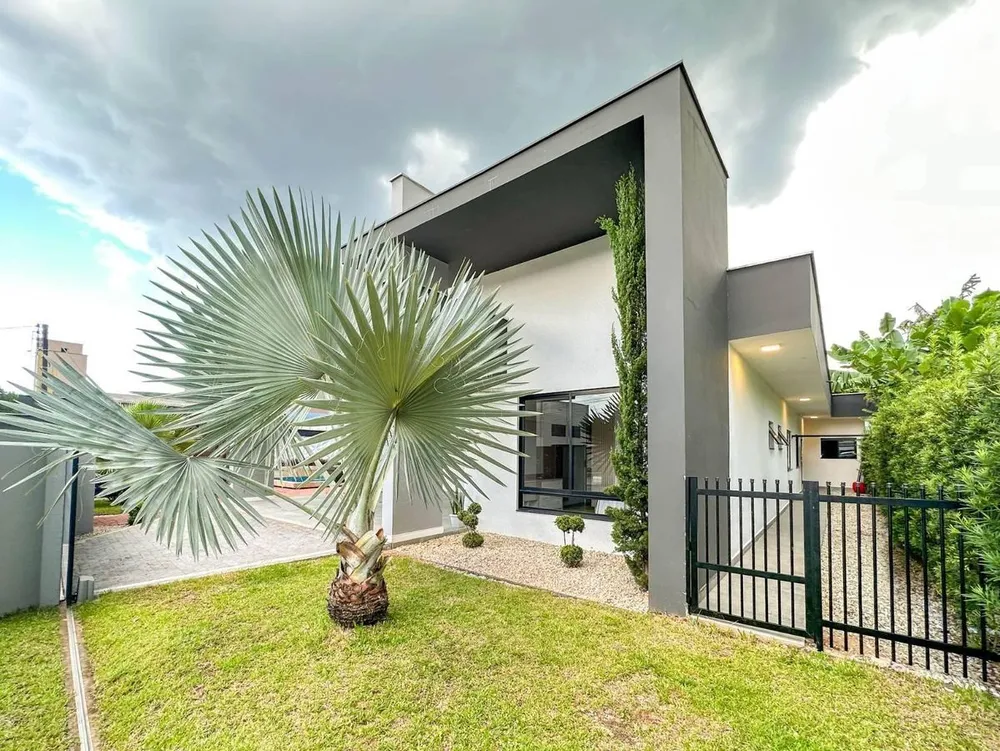Casa, 4 quartos, 335 m² - Foto 1