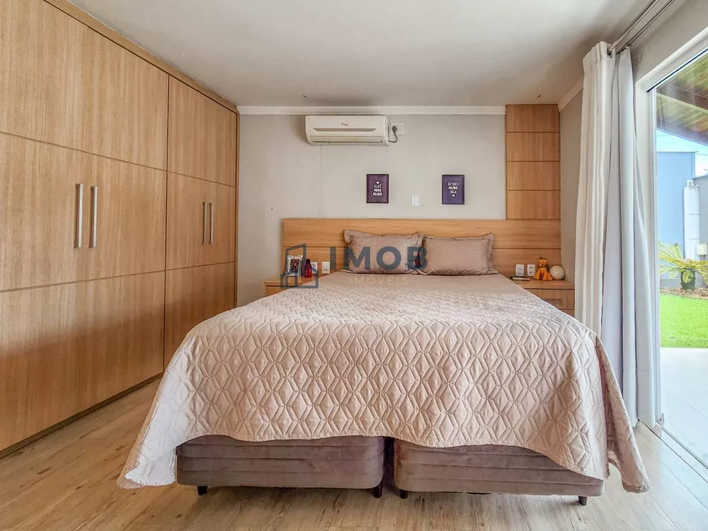 Casa à venda com 3 quartos, 180m² - Foto 13
