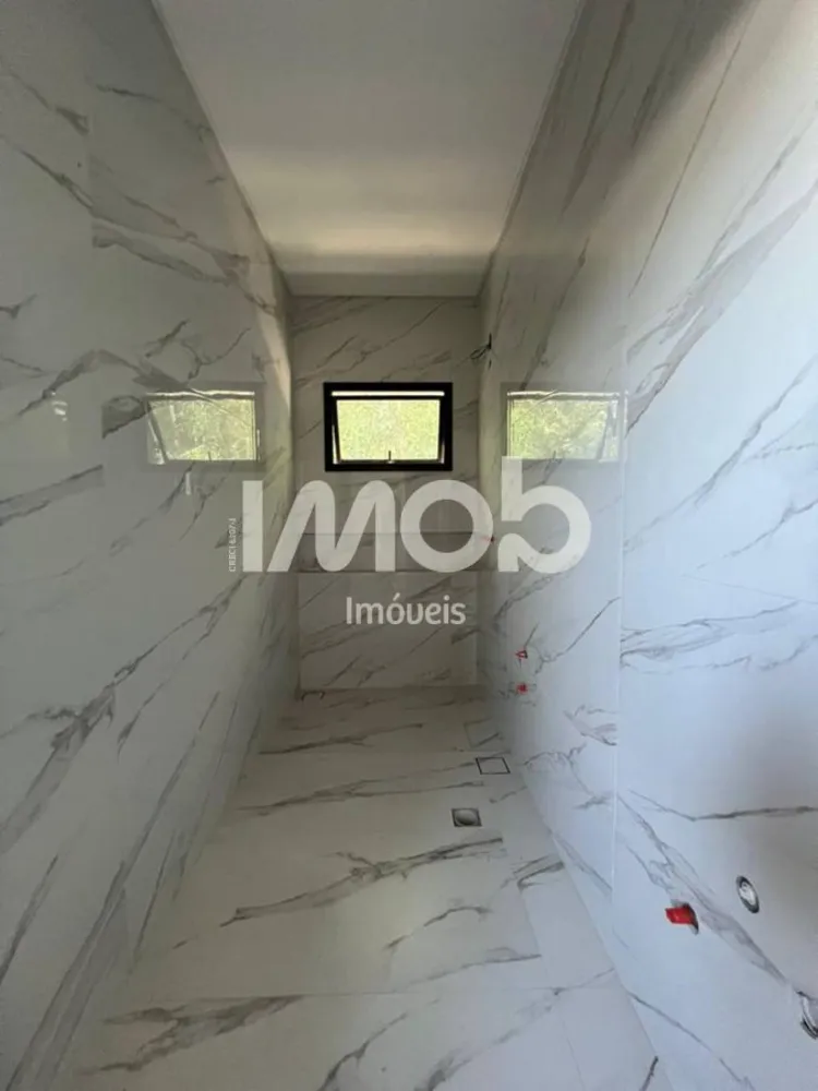 Casa, 3 quartos, 242 m² - Foto 10