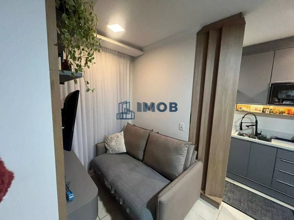 Apartamento à venda com 2 quartos, 47m² - Foto 2