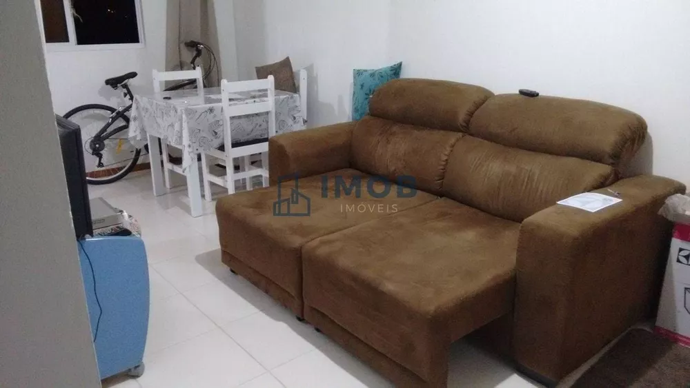 Apartamento à venda com 2 quartos, 40m² - Foto 1