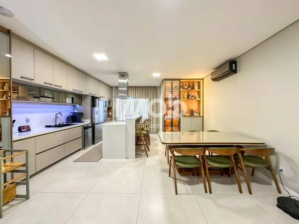Casa, 3 quartos, 187 m² - Foto 3