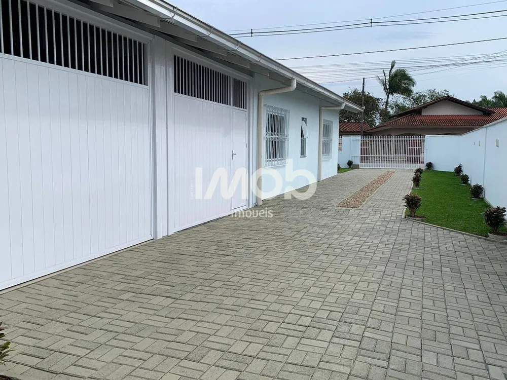 Casa, 3 quartos, 150 m² - Foto 2