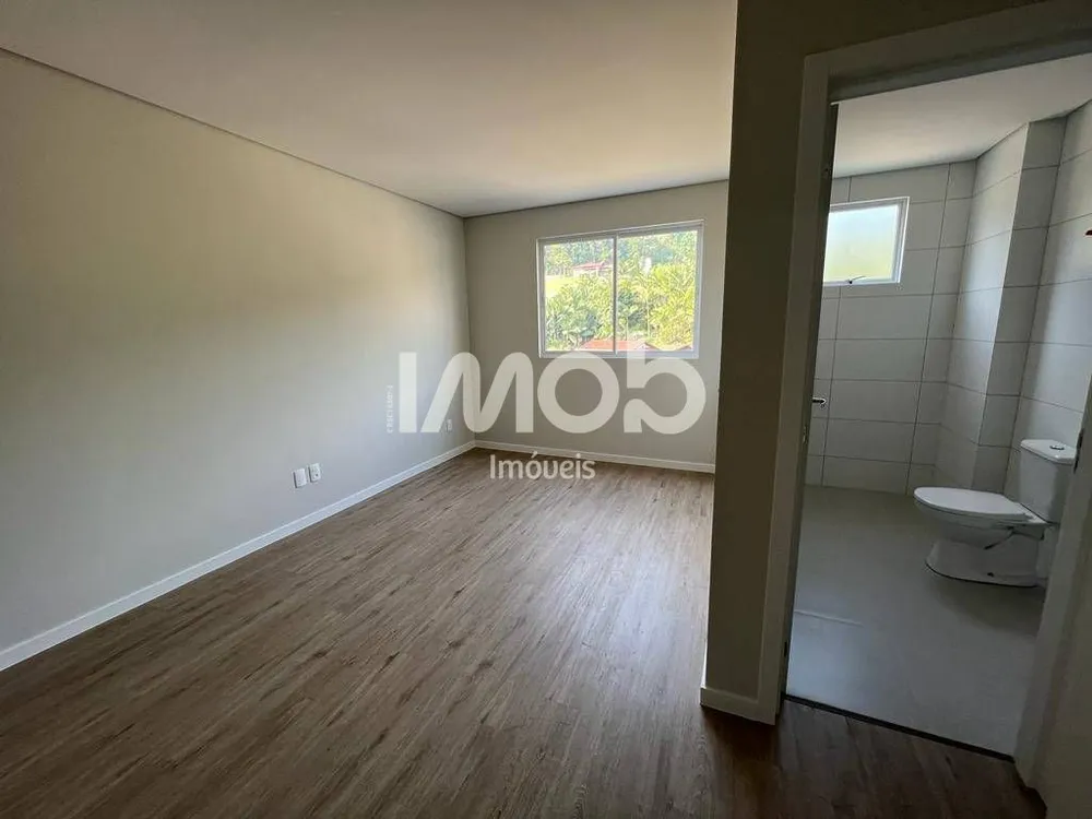 Apartamento, 3 quartos, 121 m² - Foto 3