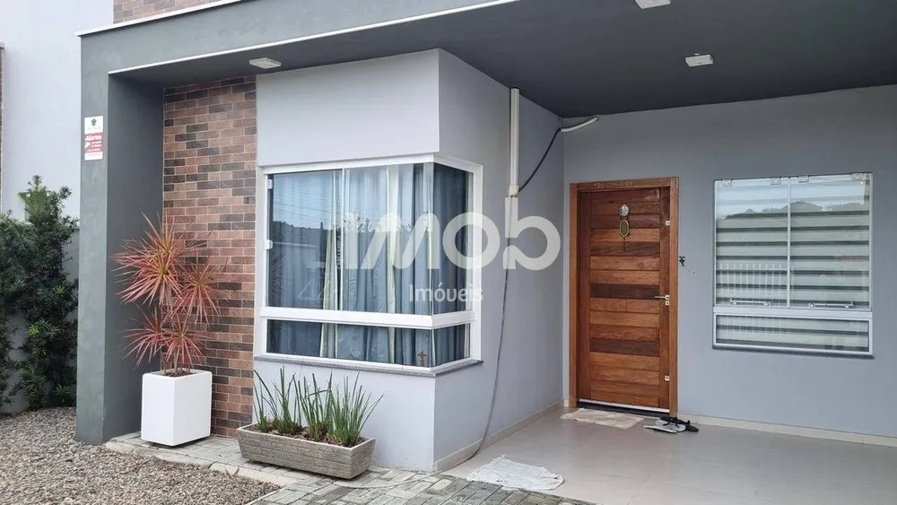 Casa, 2 quartos, 66 m² - Foto 1