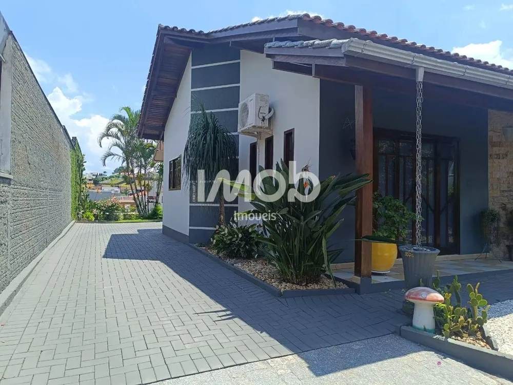 Casa, 3 quartos, 101 m² - Foto 2