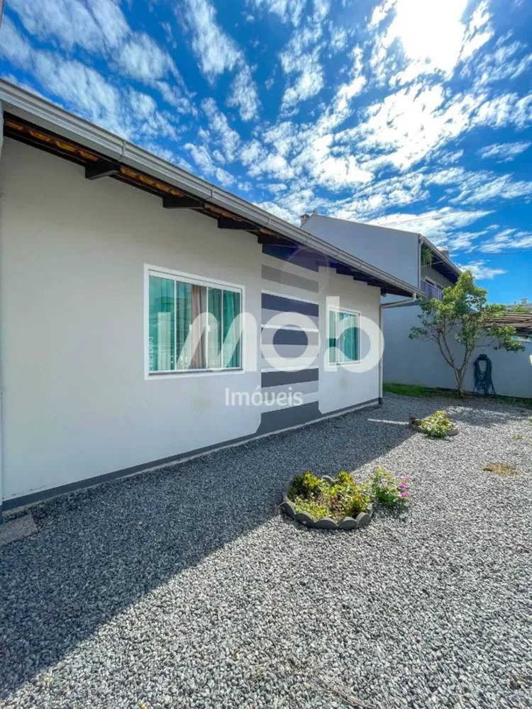 Casa, 3 quartos, 107 m² - Foto 1