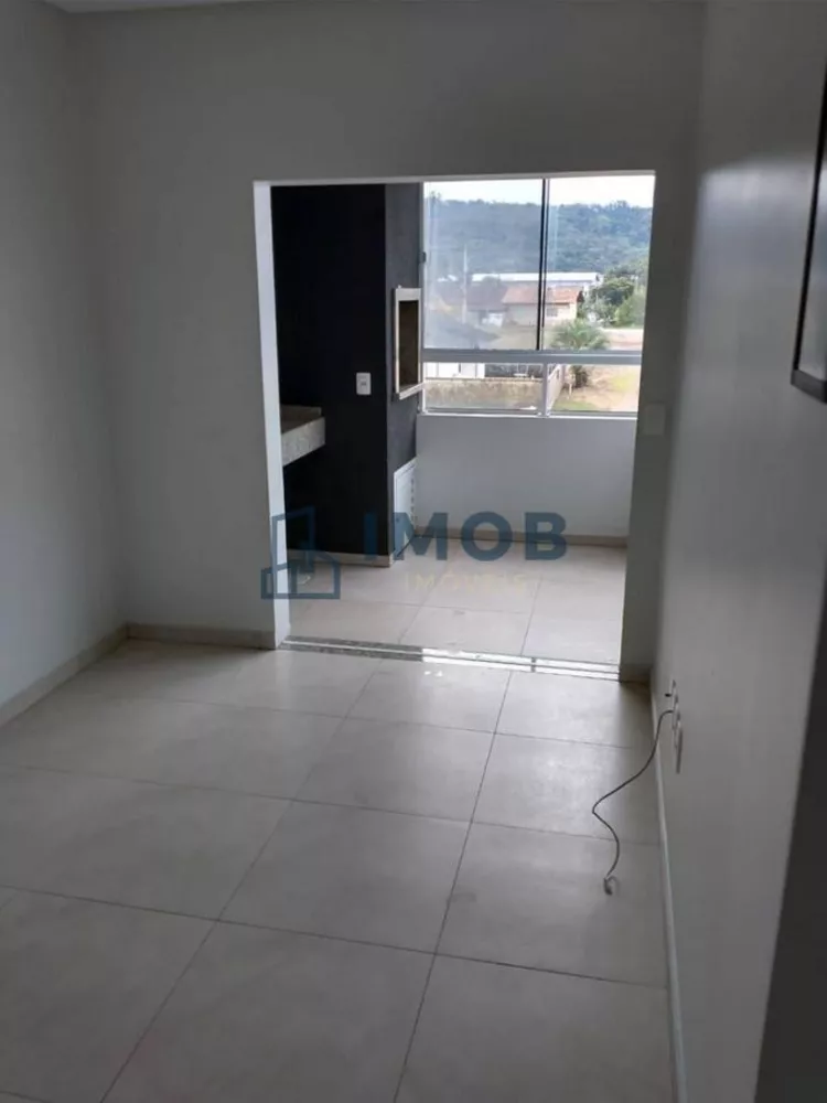 Apartamento à venda com 2 quartos, 68m² - Foto 4