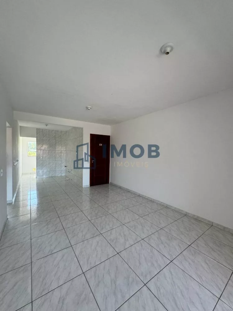 Apartamento à venda com 2 quartos, 70m² - Foto 4