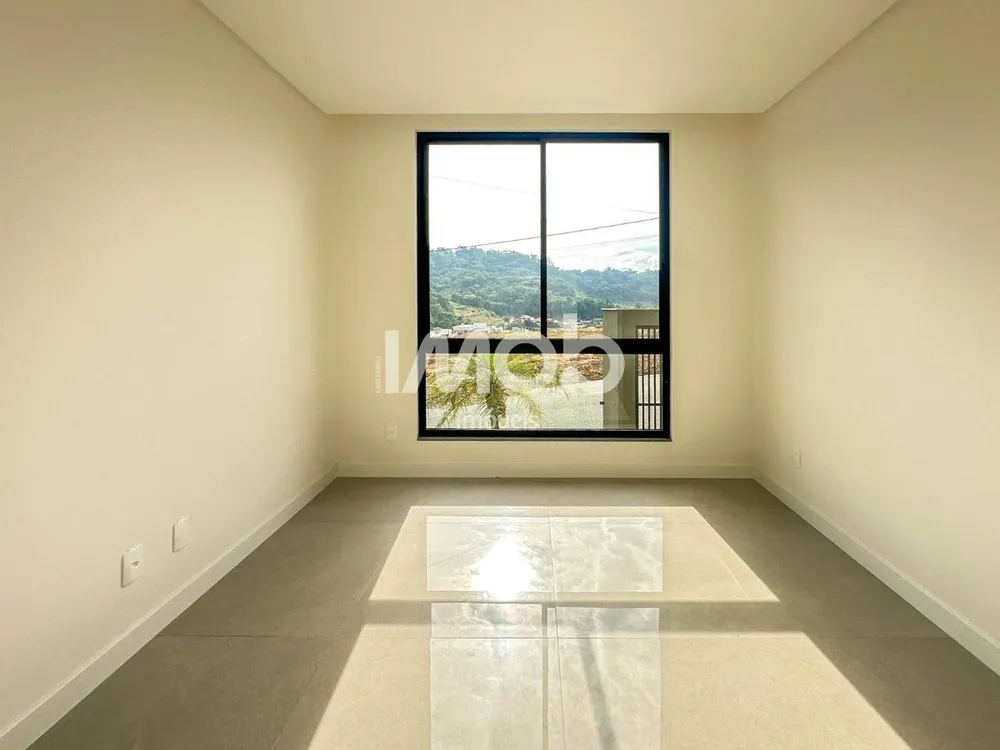Casa, 3 quartos, 197 m² - Foto 4