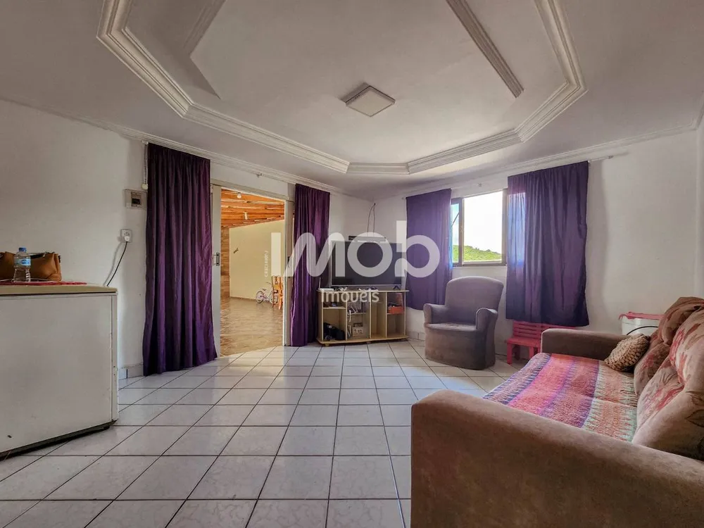 Casa, 3 quartos, 300 m² - Foto 1