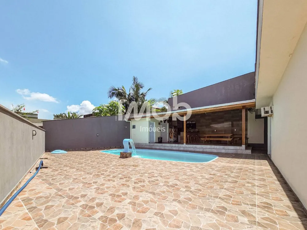 Casa, 3 quartos, 300 m² - Foto 9