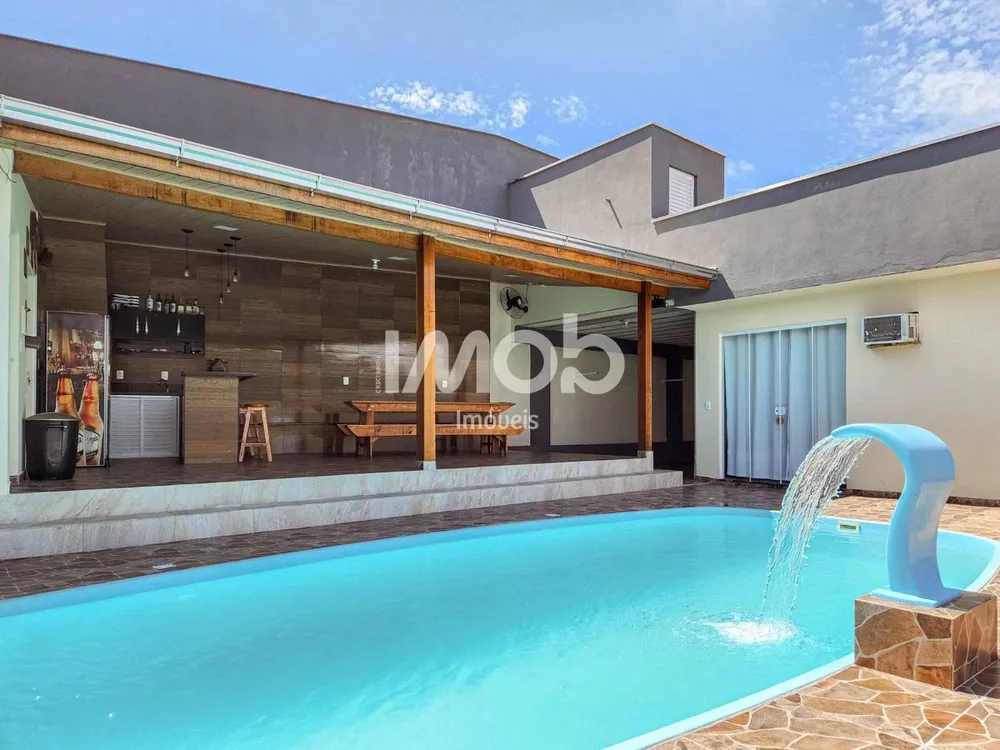 Casa, 3 quartos, 300 m² - Foto 8