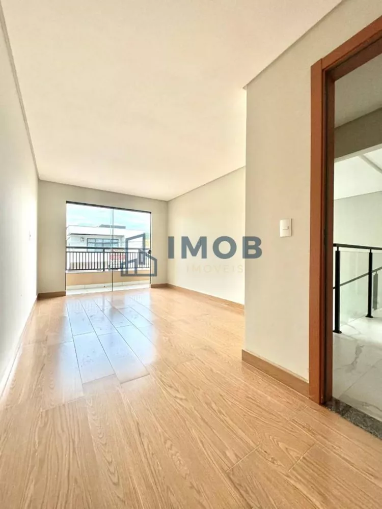 Casa à venda com 2 quartos, 135m² - Foto 9