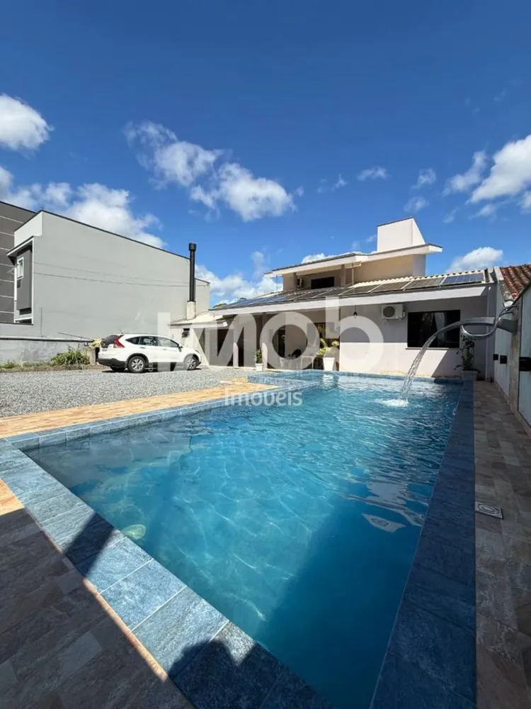 Casa, 3 quartos, 170 m² - Foto 1