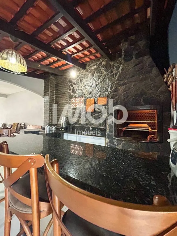 Casa, 3 quartos, 220 m² - Foto 4