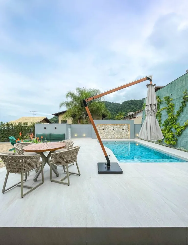 Casa, 4 quartos, 240 m² - Foto 17