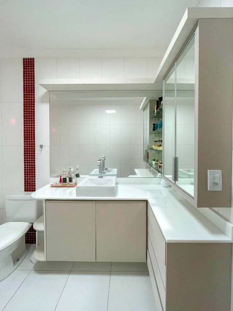 Casa, 4 quartos, 240 m² - Foto 9