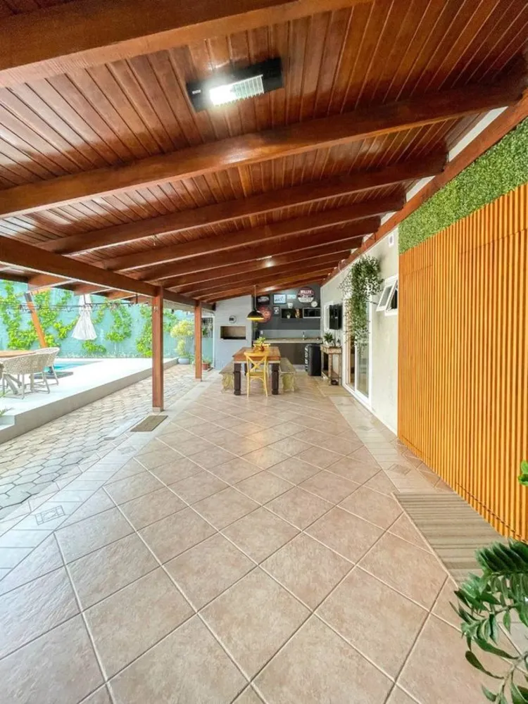Casa, 4 quartos, 240 m² - Foto 12