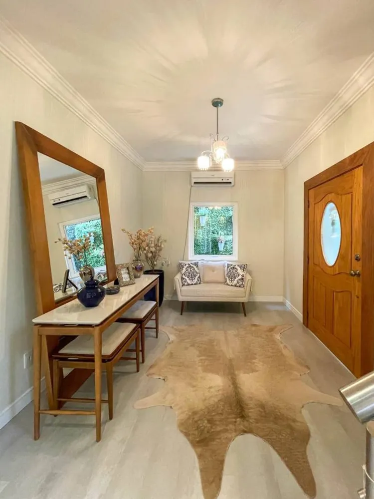 Casa, 4 quartos, 240 m² - Foto 2