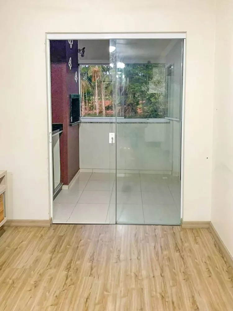 Apartamento à venda com 2 quartos, 55m² - Foto 3