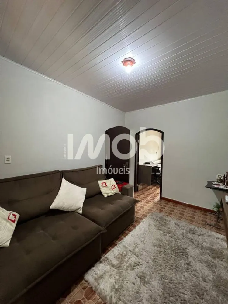 Casa, 4 quartos, 248 m² - Foto 2