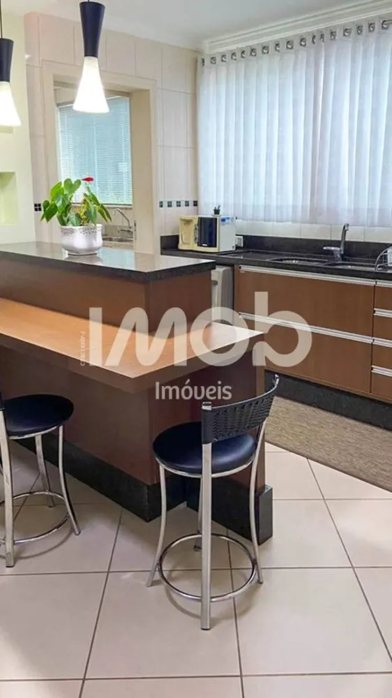 Casa, 3 quartos, 353 m² - Foto 3