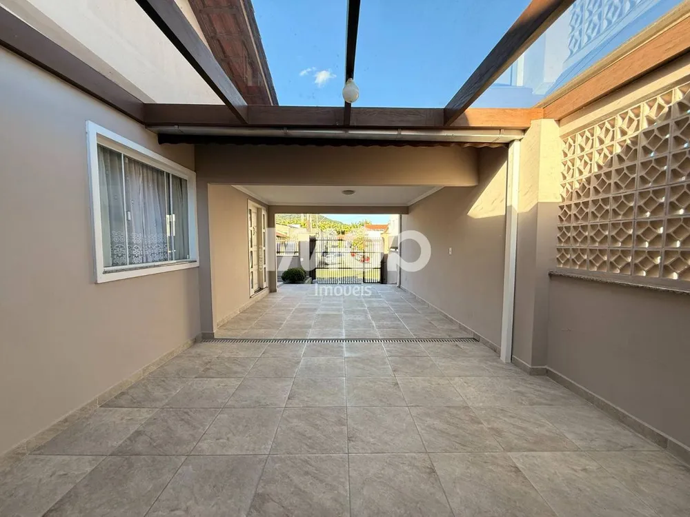Casa, 4 quartos, 224 m² - Foto 3