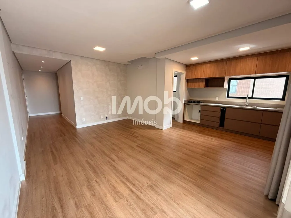 Apartamento, 3 quartos, 129 m² - Foto 2