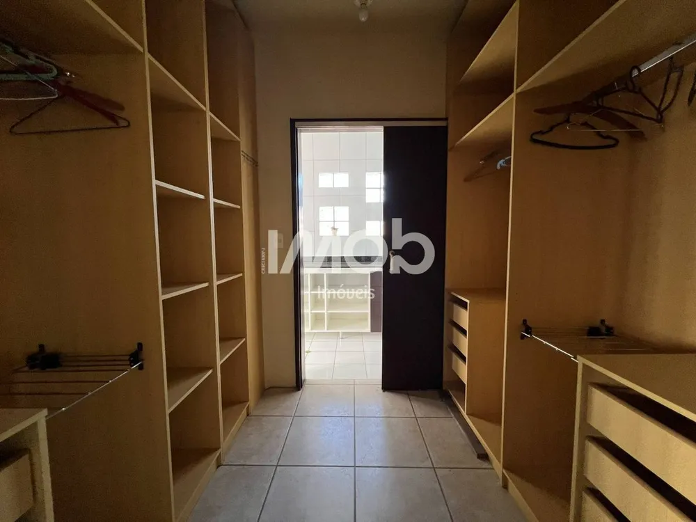 Casa, 4 quartos, 282 m² - Foto 11