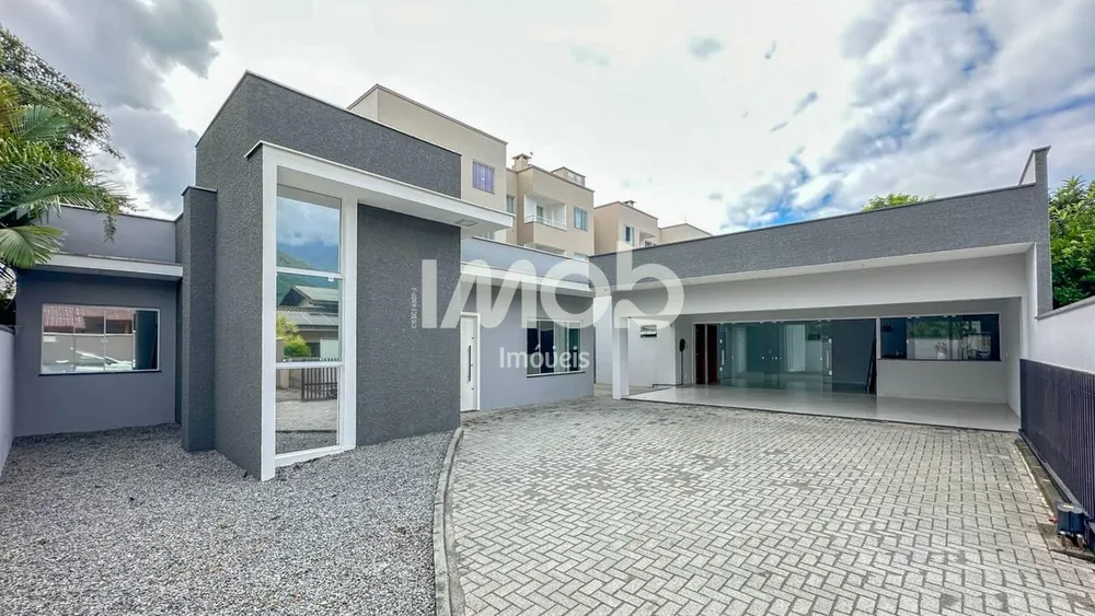Casa, 2 quartos, 205 m² - Foto 1