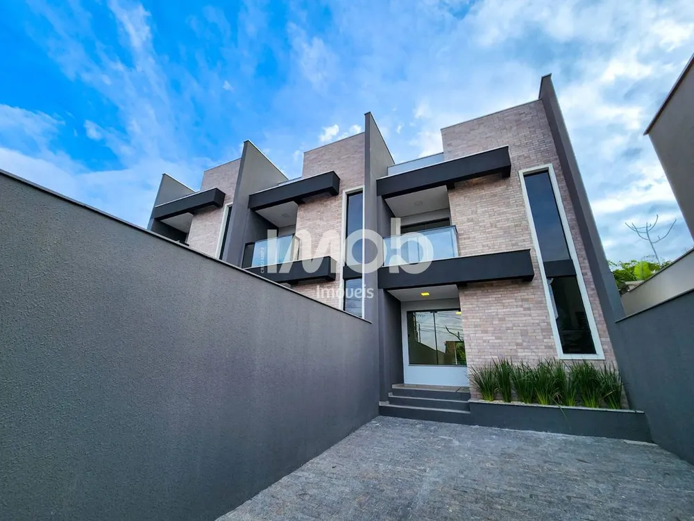 Casa, 2 quartos, 186 m² - Foto 1