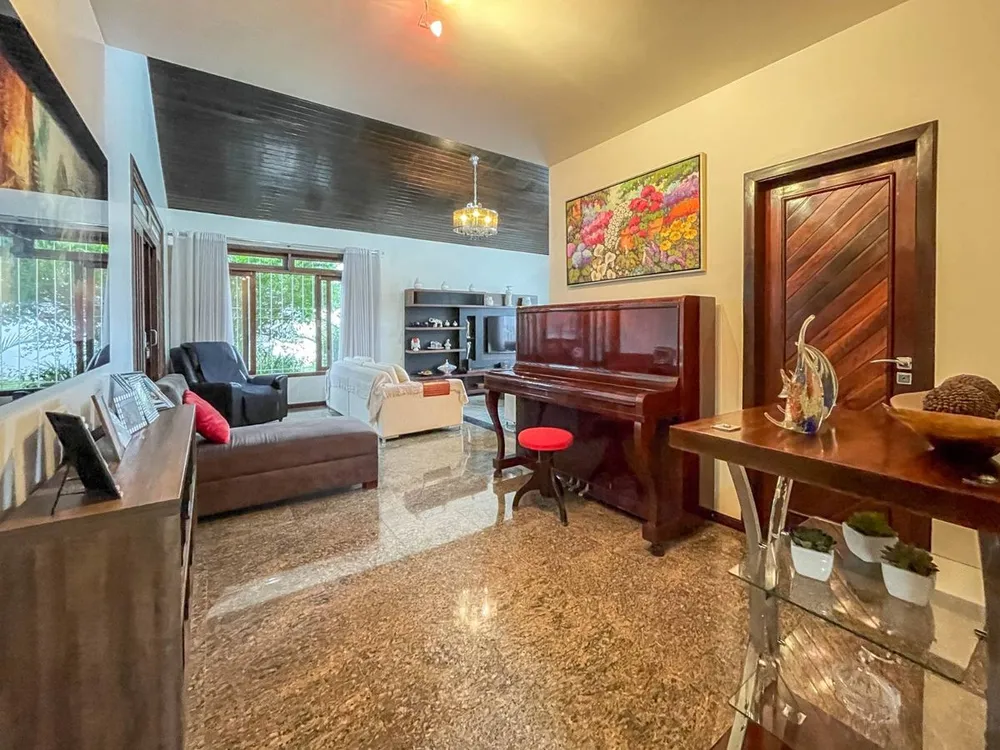 Casa, 6 quartos, 352 m² - Foto 3