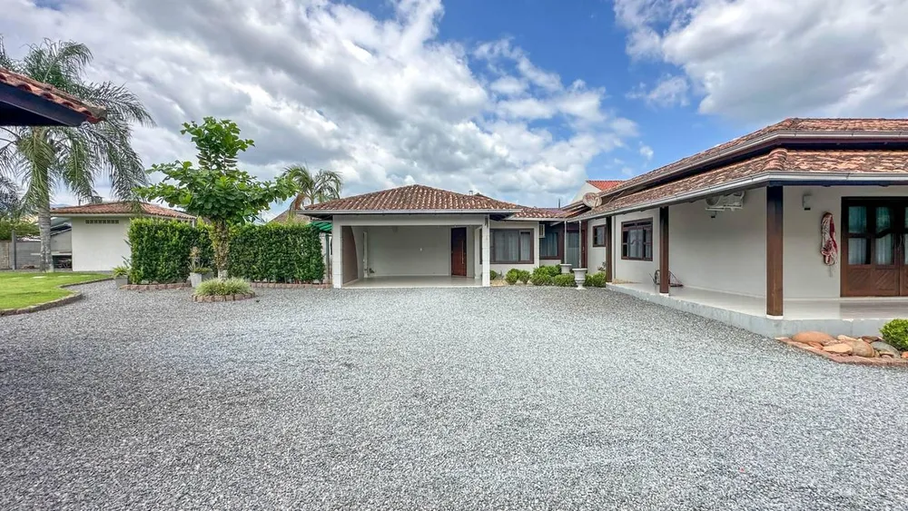 Casa, 3 quartos, 158 m² - Foto 1