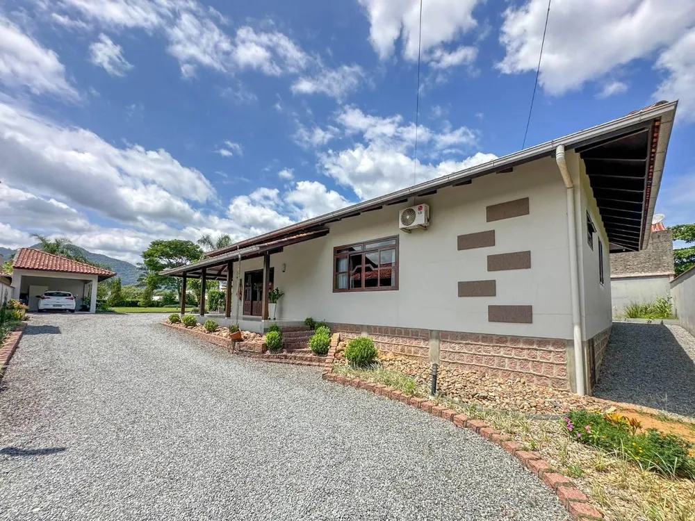 Casa, 3 quartos, 158 m² - Foto 2